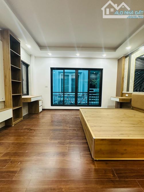 ĐỘI CẤN - NHÀ ĐẸP 6 TẦNG THANG MÁY - NGÕ NÔNG, GẦN PHỐ - 2