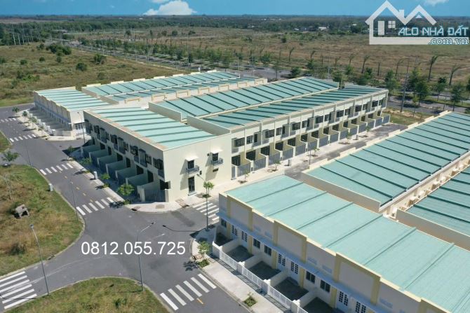 Bán nhanh nhà 1 trệt 2 lầu mới xây huyện Trảng Bàng giá 1ty7 - 2