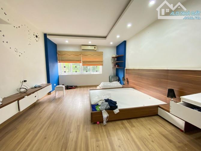 Bán nhà Âu Cơ 105m2x5T, mt4.2m 11.5 tỷ Tây Hồ - 2
