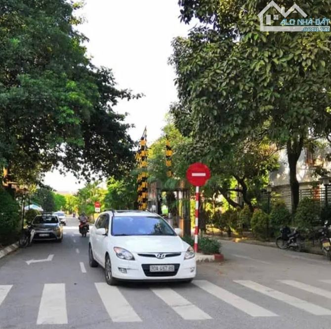 Bán Biệt thự Tây mỗ đường đôi 4 làn xe, vỉa hè 2m. - 2