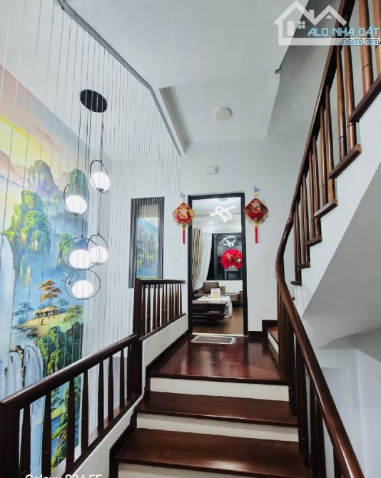 BÁN CĂN TRUNG VĂN NAM TỪ  LIÊM NHÀ ĐẸP FULL NỘI THẤT - 47m - 5T - 9.45 TỶ - 2