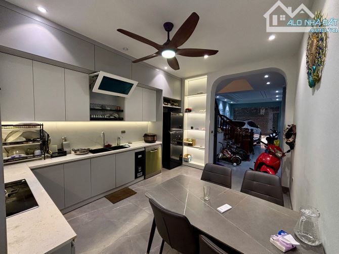 NGỌC THỤY - NHÀ MỚI DÂN XÂY , Ô TÔ NGỦ TRONG NHÀ , S50M , GIÁ SIÊU HỜI. - 2