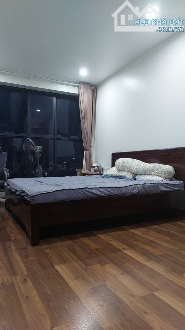 Bán căn hộ chung cư TNR Goldmark city Hồ Tùng Mậu 104m2 giá 7.8 tỷ - 2