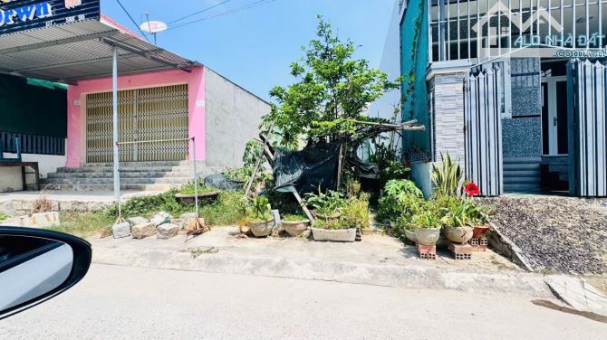 Bán lô TĐC Bầu Gáo - thị trấn Diên Khánh. DT: 90m² (ngang 6m). Hướng: Đông Nam. Giá 1,4 tỷ - 2