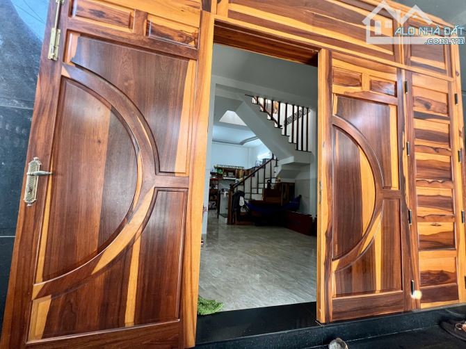 NHÀ ĐẸP 2 MẶT TIỀN NGỌC HIỆP TIỆN ÍCH ĐẦY ĐỦ TRONG BÁN KÍNH 1KM DÂN CƯ ĐÔNG ĐÚC AN NINH TỐ - 2