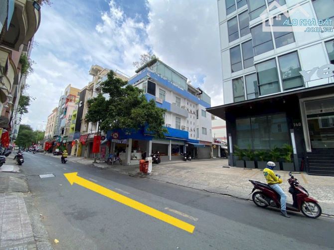 Góc 2 Mặt tiền - Đường Nguyễn Văn Thủ, P. Đakao, Quận 1 - DT: 4,2 x 19 - Giá: 37 Tỷ - 2