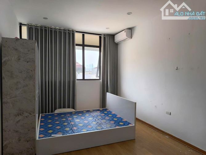 Nhà phố Yên Hòa. DT 52m2* 5 T* MT 3.9m. Gần phố- DT ổn định ~45tr/TH - 2