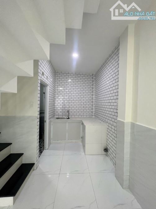 24m2, 2 tầng, Phan Văn Trị, P11, Bình Thạnh, Chỉ nhỉnh 3T còn TL - 2