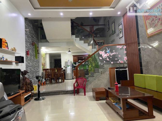 🔥 Nhà 3 tầng khu Phần Lăng . Quận Thanh Khê . Đường 5m5 , diện tích 85m2 ngang 5m . - 2