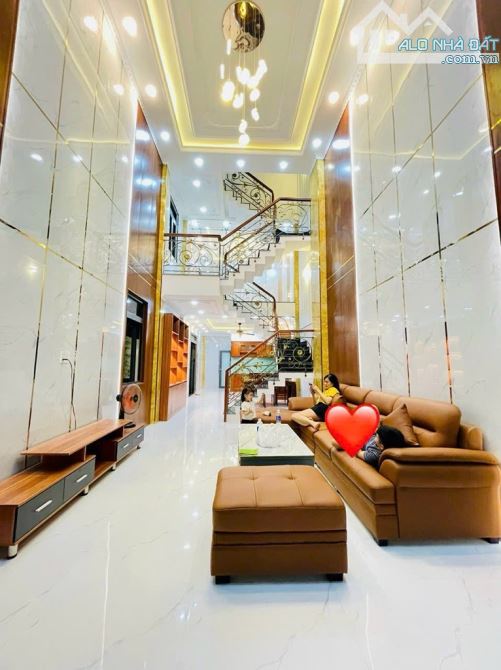 Biệt thự đường Hiệp Bình Phường Hiệp Bình Chánh 117m2 nhà 5 tầng tiện ở và kinh doanh - 2