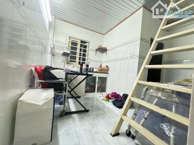 Bán nhà giá rẻ mặt tiền đường số, TT Phước Long A. DT 100m2, ngang 6,7m. ngay GaMetro - 2