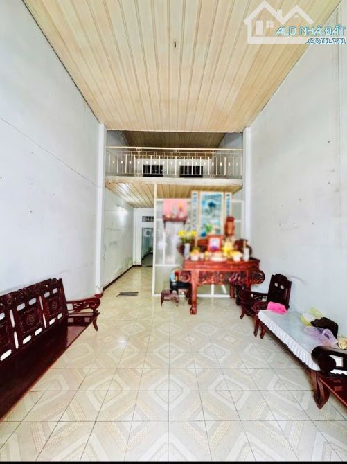 Bán nhà mặt tiền Bác Ái, 4x21m, chỉ 9.8 tỷ khu bàn cờ quận Tân Phú - 2