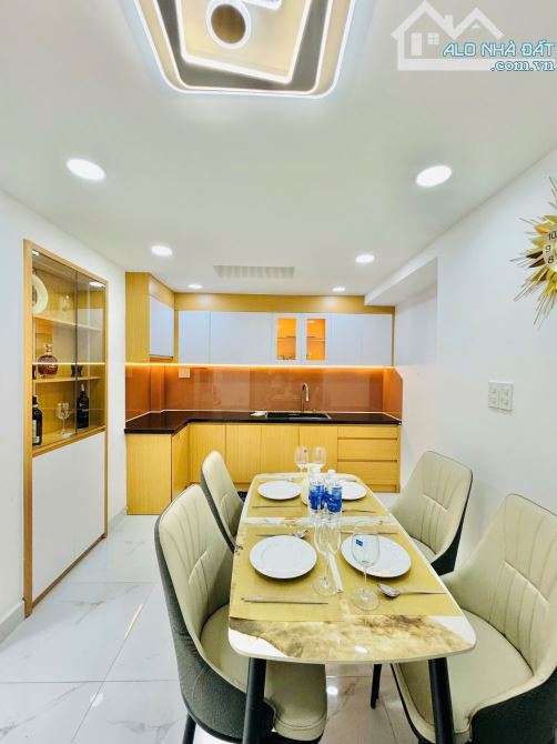 36m2, BÁN NHÀ 4 TẦNG, HẺM XE HƠI, P11 BÌNH THẠNH, NHỈNH 5 TỶ - 2