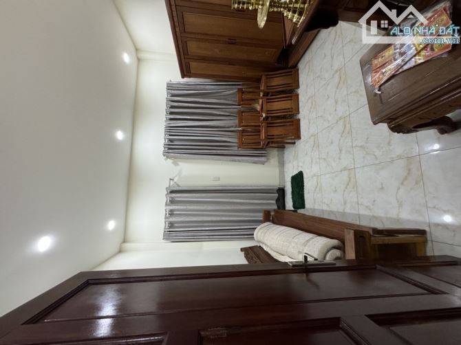 Cực sốc, nhà  MT Gò Vấp,sát công viên, 66m2, 5 tầng, đường 12 m, gia chỉ nhỉnh 9 Tỷ - 2