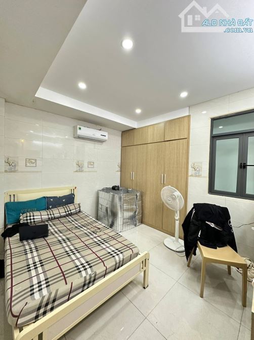 Vip Bình Thạnh - 4 Tầng - 49m2 - Hẽm Xe Hơi 6M - Giá Rẻ - 2