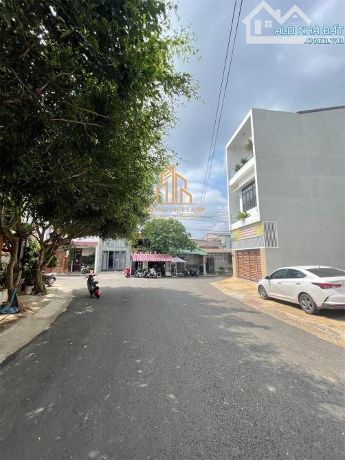 BÁN ĐẤT HẺM NGUYỄN VĂN CỪ 5x20m TC 100% GIÁ 3,8 TỶ - 2