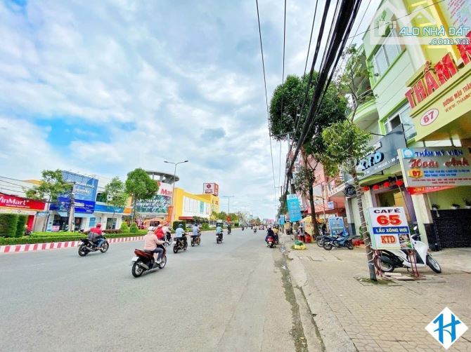 Cho thuê nhà mặt tiền đường mậu thân gần lotte,  11 × 26 - 2