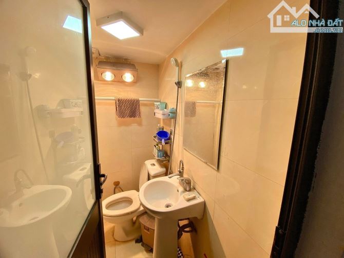 Trường Chinh, 33m, 3ngủ, Ngõ thông gần phố, Nhà đẹp sổ vuông, 2 thoáng, Tiện ích bạt ngàn - 2