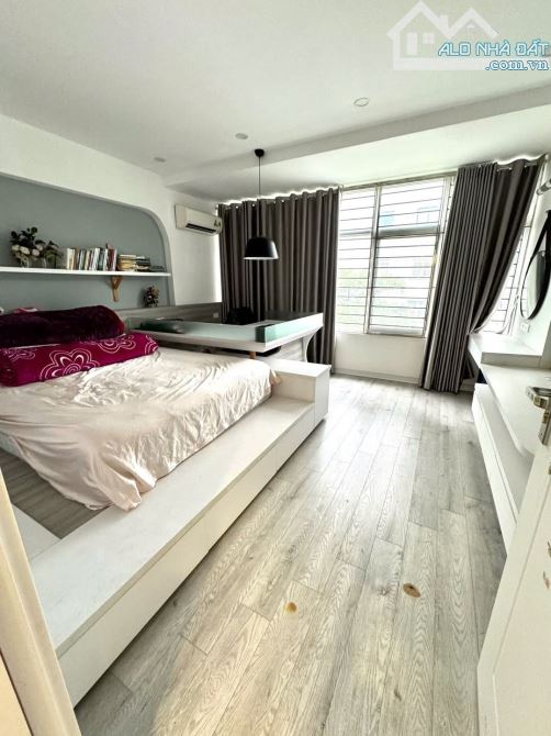 23.3 TỶ – 80.8M2x5T – BIỆT THỰ VĂN QUÁN – VỈA HÈ – 3 Ô TÔ TRÁNH – 2 THOÁNG - 2