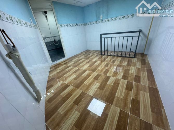 Bán nhà Âu Cơ, Phú Trung, Tân Phú, 3.4x3.6 - 3 tầng, chỉ hơn 1 tỷ có sổ riêng - 2