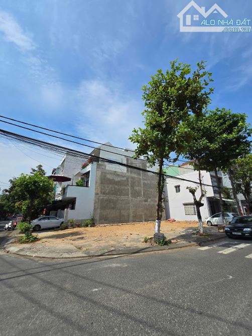 Bán góc 2 mặt đường nguyễn lộ trạch và nguyễn xuân nhĩ , ngang 8.3m , hải châu đà nẵng - 2