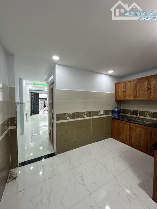 R2💥Phòng Ngủ Tầng Trệt - Liên khu 8-9 57m2, HXH 6m thông giá chỉ 5,15 tỷ - 2