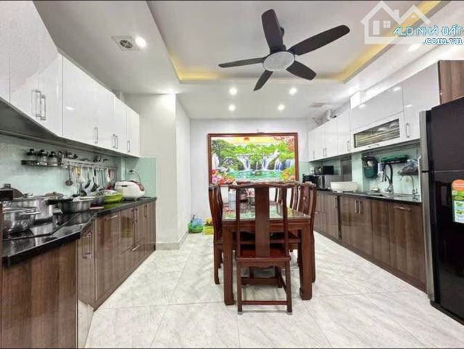 Nhà Đẹp Ngay Đ.Chu Văn An Bình Thạnh 52m2 SHR–1T1L2PN Sân Thượng Thoáng Mát, Giá Chỉ 3.3Tỷ - 2