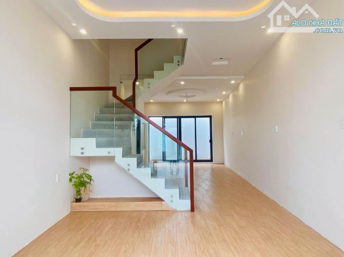 Nhà 1 trệt 1 lầu, đẹp lung linh, 2PN, Củ Chi, SHR, Giá 1 tỷ 250. - 2