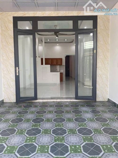 💥Cha mẹ già bán nhà lên ở cùng con cái ngay sau chợ hóc môn ở tân hiệp giá 700Triệu💥 - 2