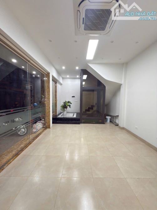 LÔ GÓC 2 MẶT TIỀN KIM MÃ THƯỢNG - NGÕ TO NHƯ PHỐ - 6 TẦNG THANG MÁY - GIÁ 17 TỶ - 2