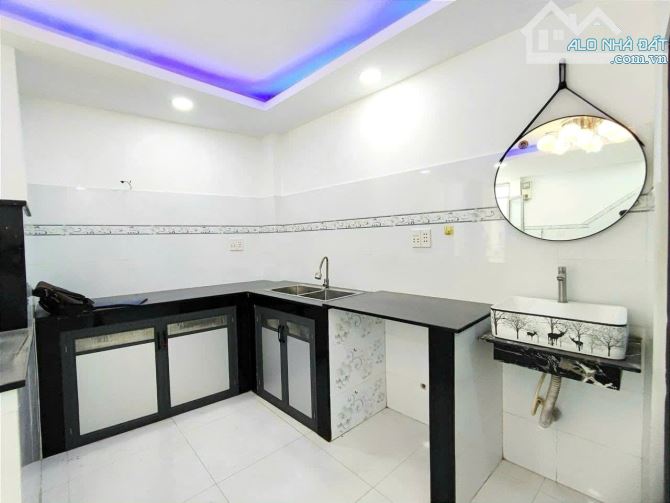 Nhà mới 2 tầng hẻm 314 Âu Dương Lân P3Q8. 3.5 tỷ TL - 2