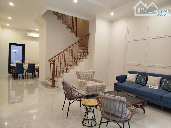 🏡 siêu hot nhà mặt phố Văn Quán Hà Đông - 146m2 - 5 tầng, 33 tỷ, vỉa hè rộng ô tô tránh - 2
