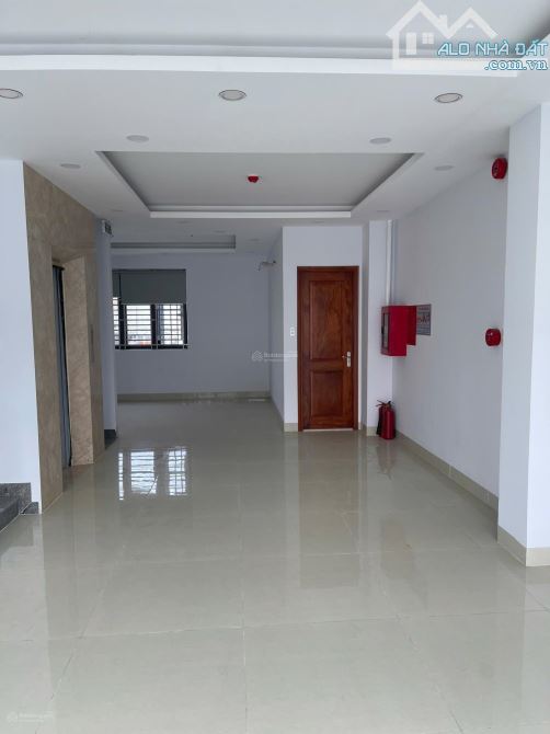 Bán Tòa Nhà Mặt Tiền Số 60 Phạm văn Bạch, P15, Quận Tân Bình. Ngang 7m, 7 Tầng Chỉ 25.5 tỷ - 2