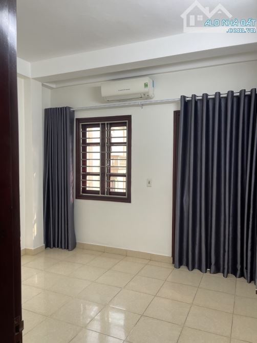 Bán nhà 40m2, dân xây chắc chắn, Thạch Bàn, Long Biên, ngõ nông - 2