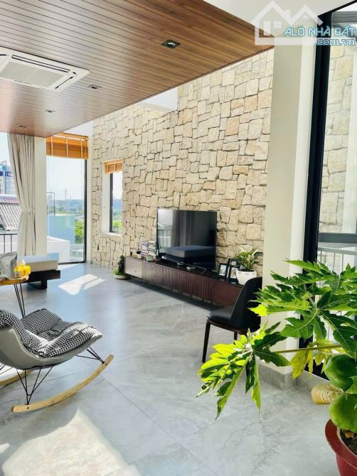 Siêu phẩm ! Bán tòa nhà CHDV Dương Quảng Hàm - 12x25m, hầm 6 tầng. HĐT 270tr. Giá 41 tỷ TL - 2