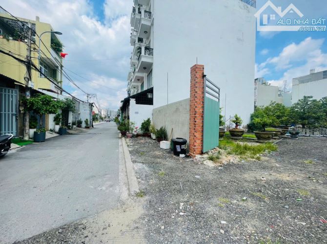 1 lô duy nhất nhanh tay sở hữu lô đất vị trí đẹp ngay TP.HCM Thạnh Xuân 25 Quận 12 - 2