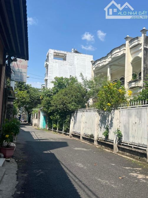 Bán nhà Bùi Quang Là,  quận Gò Vấp,  HXH, 105m²,  giá 10.5 tỷ - 2