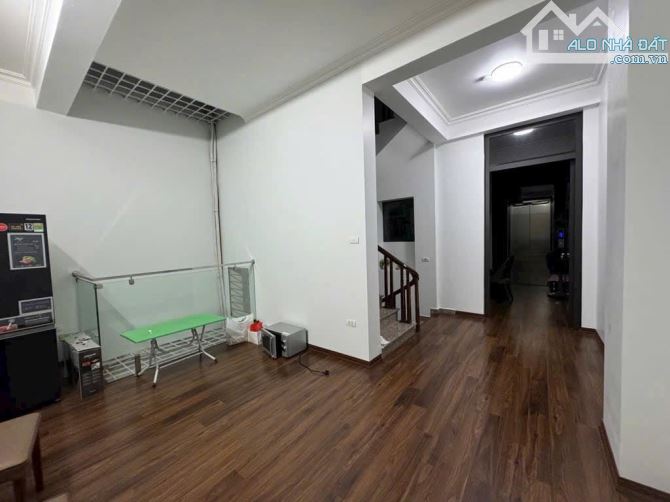 Cho Thuê Nhà Cổ Linh, Long Biên 106m2, 6T, giá 50 triệu (Vỉa hè, thang máy, kinh doanh) - 2
