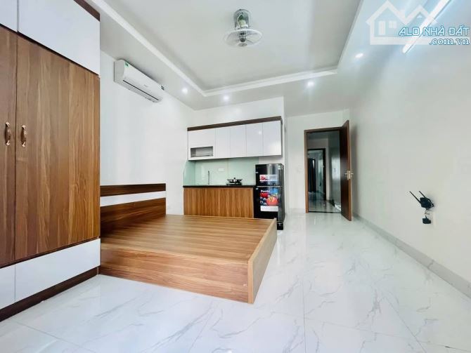 BÁN TÒA CCMN 7T KIM MÃ, BA ĐÌNH, 1 Tỷ/Năm - 2