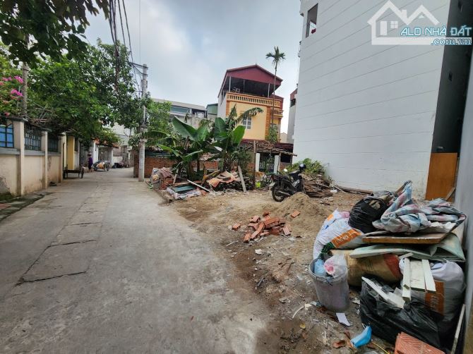 Liên Ninh Thanh Trì cần bán 96m2 ĐẤT Lô góc Ô tô mt 5,7m 8.x tỷ - 2