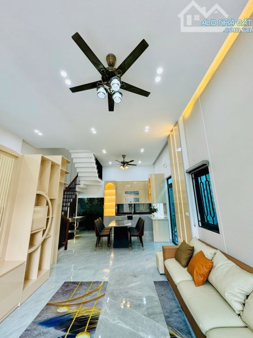 🎉 Có nhà 3 tầng “ngon ơ” ngay Trang Quan, An Đồng! 🏡 🛋️ Đầy đủ nội thất như khách sạn 5 - 2