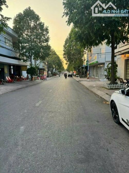 🌳 Cần chuyển nhượng lại nền đất mặt tiền đường Trần Phú nối dài ( đường số 1) Phố Ẩm Thực - 2