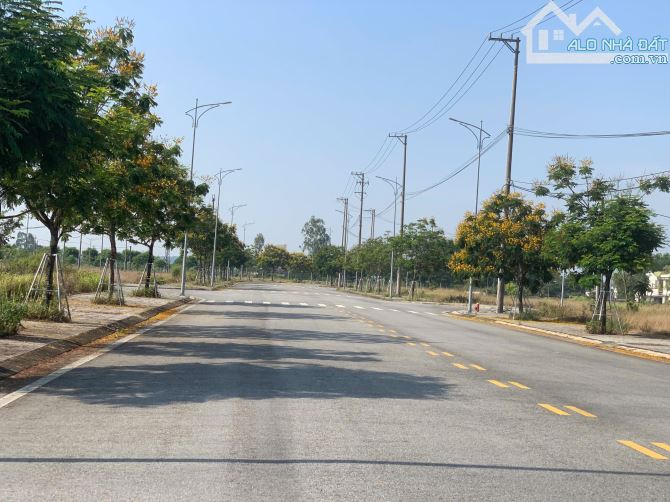 BÁN ĐẤT TẠI KHU DỊCH VỤ HỖN HỢP VSIP - TỊNH PHONG - 2