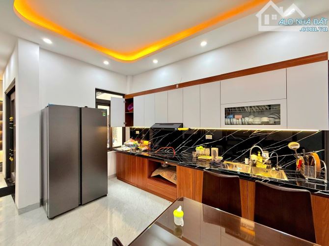 Bán nhà Trần Phú, Văn Quán, Hà Đông, giá siêu hời 10,5 tỷ, 112m2 - 2