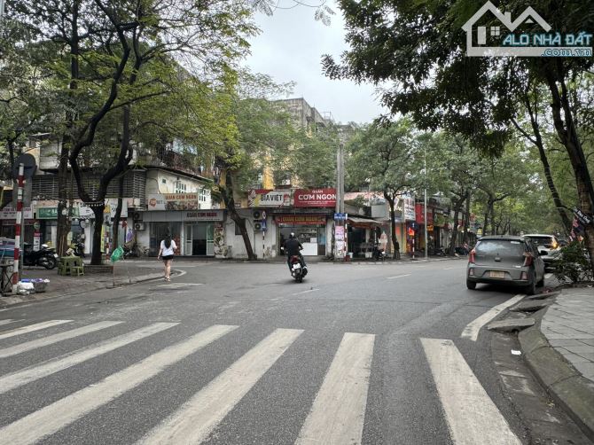 MẶT PHỐ VIP ĐỐNG ĐA - KINH DOANH VỈA HÈ - MẶT TIỀN ĐẸP 5M8- DÒNG TIỀN CAO - GIÁ 28 TỶ - 2