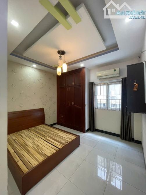 Cho thuê nhà  có nội thất thích hợp ở , làm văn phòng cty Khu Tân Quy Đông p. tân phong Q7 - 2