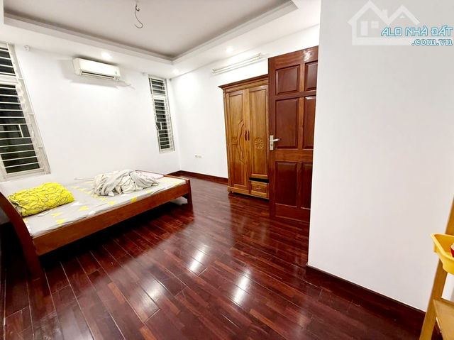 Bán gấp siêu phẩm nhà Mễ Trì 40m2- 4 Tầng – Giá chỉ 7 tỷ Nam Từ Liêm - 2