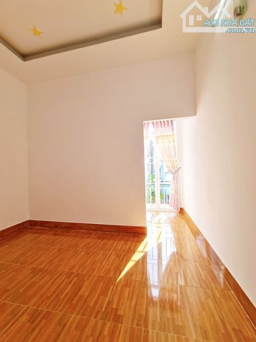 Nhà cho thuê đường Đồng Văn Cống. Sát quân khu 9 - 2