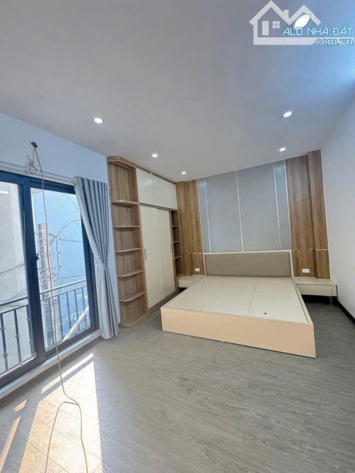 Bán nhà HXH 8m đường Dương Quãng Hàm , dt 60 m2 , giá 9 tỷ nhỉnh - 2