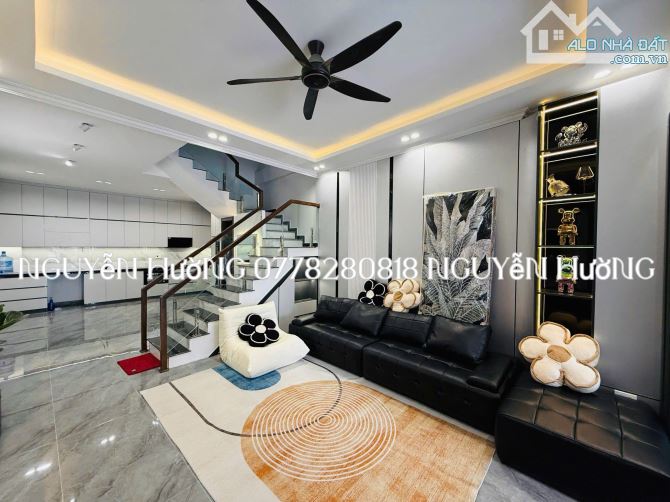 Cần Bán Nhà 4 Tầng Dân Xây Độc Lập Mặt Đường Vĩnh_Cát - Tuyến 2 Thiên Lôi - 2